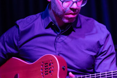 18-2025-10-18-20-25-07